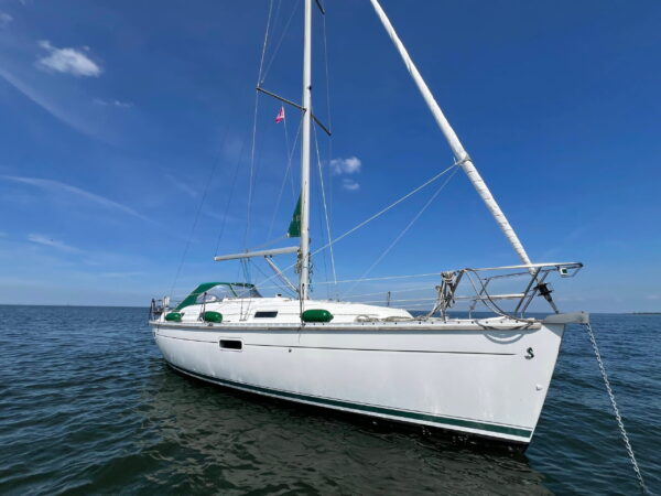 Zeiljacht Beneteau te koop