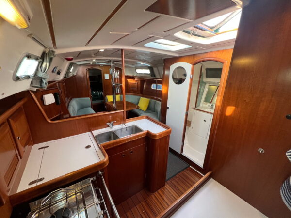 Zeiljacht Beneteau Oceanis Clipper 361 | 11 Meter